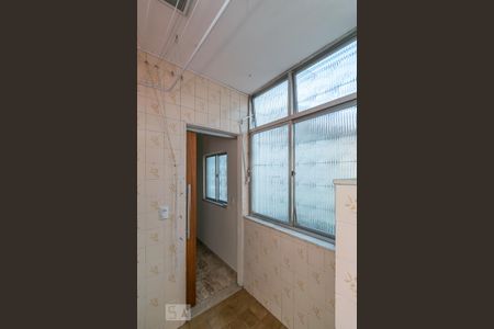 Apartamento à venda com 80m², 2 quartos e 2 vagasÁrea de Serviço
