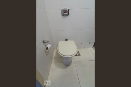 Apartamento à venda com 80m², 2 quartos e 2 vagasBanheiro