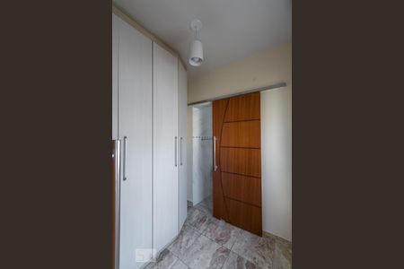 Apartamento à venda com 80m², 2 quartos e 2 vagasQuarto de Serviço