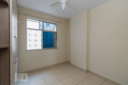 Apartamento à venda com 80m², 2 quartos e 2 vagasQuarto 2
