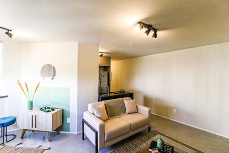 Sala de apartamento para alugar com 1 quarto, 49m² em Campo Belo, São Paulo