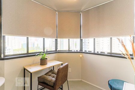 Sala de apartamento para alugar com 1 quarto, 49m² em Campo Belo, São Paulo