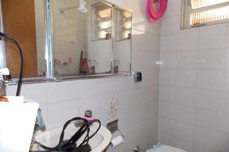 Casa à venda com 191m², 4 quartos e 3 vagasBanheiro de Serviço