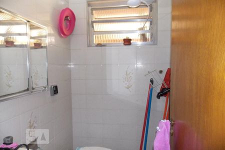 Casa à venda com 191m², 4 quartos e 3 vagasBanheiro de Serviço