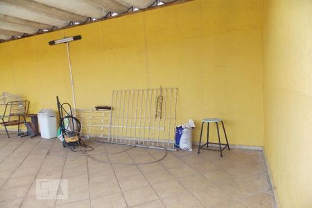 Casa à venda com 191m², 4 quartos e 3 vagasQuintal