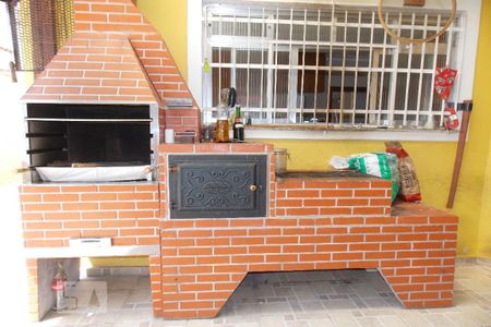 Casa à venda com 191m², 4 quartos e 3 vagasChurrasqueira