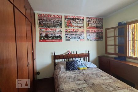 Casa à venda com 191m², 4 quartos e 3 vagasQuarto 2