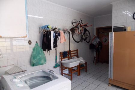 Casa à venda com 191m², 4 quartos e 3 vagasÁrea de Serviço