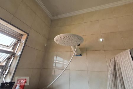 Casa à venda com 191m², 4 quartos e 3 vagasChuveiro