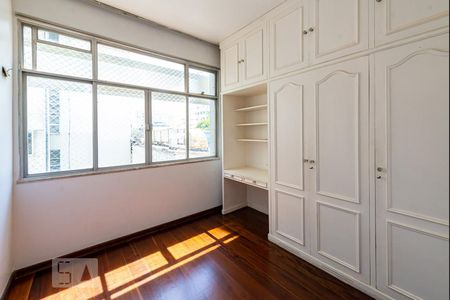 Quarto 1 de apartamento para alugar com 4 quartos, 135m² em Ipanema, Rio de Janeiro