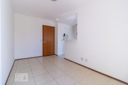 Sala de apartamento à venda com 2 quartos, 50m² em Irajá, Rio de Janeiro