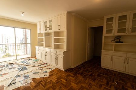 Sala de apartamento à venda com 2 quartos, 70m² em Água Branca, São Paulo