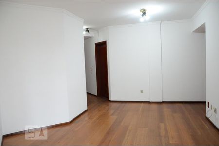 Sala de apartamento à venda com 2 quartos, 94m² em Centro, Canoas