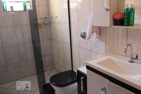 Casa à venda com 280m², 2 quartos e 2 vagasBanheiro