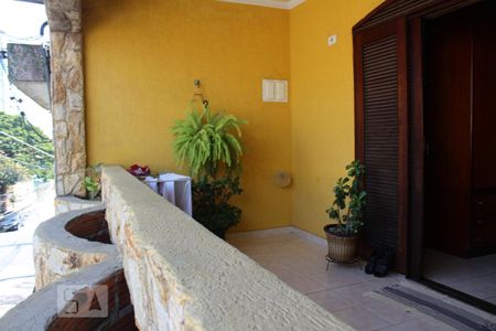 Casa à venda com 280m², 2 quartos e 2 vagasÁrea externa