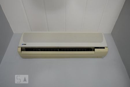 Casa à venda com 250m², 4 quartos e 4 vagasQuarto Suíte