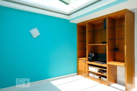 Casa à venda com 250m², 4 quartos e 4 vagasHall 2º andar