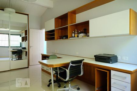 Casa à venda com 250m², 4 quartos e 4 vagasQuarto 3