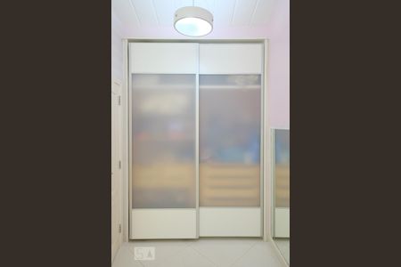 Casa à venda com 250m², 4 quartos e 4 vagasQuarto 2