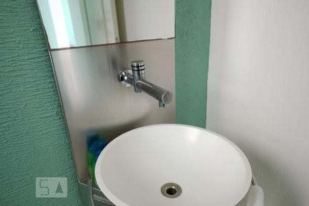 Casa à venda com 250m², 4 quartos e 4 vagasLavabo