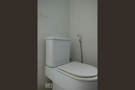 Casa à venda com 250m², 4 quartos e 4 vagasLavabo