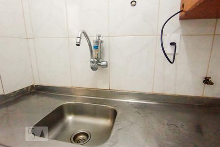 Cozinha de kitnet/studio para alugar com 1 quarto, 33m² em Centro, Rio de Janeiro