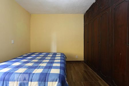 Casa à venda com 320m², 4 quartos e 3 vagasSuíte 1