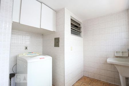 Casa à venda com 320m², 4 quartos e 3 vagasÁrea de Serviço