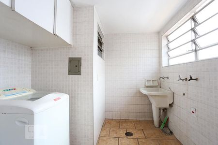 Casa à venda com 320m², 4 quartos e 3 vagasÁrea de Serviço