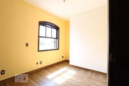 Casa à venda com 320m², 4 quartos e 3 vagasQuarto 4