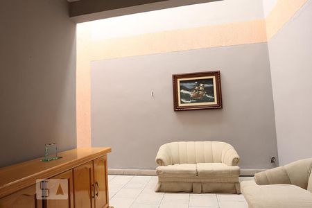 Sala de casa à venda com 4 quartos, 320m² em Cidade São Francisco, São Paulo