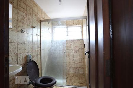 Casa à venda com 320m², 4 quartos e 3 vagasBanheiro 3