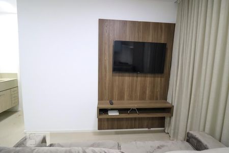 Sala de apartamento para alugar com 1 quarto, 46m² em Jardim Goiás, Goiânia