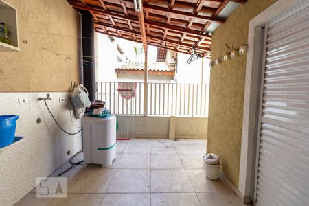 Casa à venda com 125m², 3 quartos e 2 vagasÁrea de Serviço