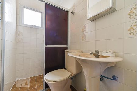 Banheiro de apartamento para alugar com 1 quarto, 40m² em Liberdade, São Paulo