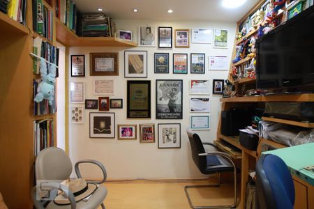 Apartamento à venda com 83m², 2 quartos e sem vagaQuarto Suíte 2