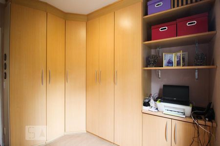 Apartamento à venda com 67m², 3 quartos e 2 vagasQuarto 2