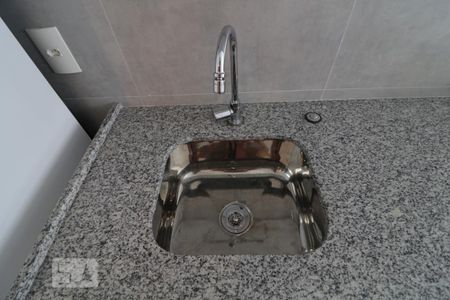 Apartamento para alugar com 45m², 1 quarto e 1 vagaCozinha e Área de Serviço - pia