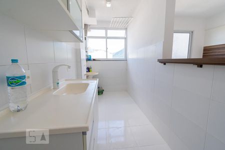 Apartamento para alugar com 45m², 2 quartos e 1 vaga Apartamento para alugar com 45m², 2 quartos e 1 vagaCozinha e Área de Serviço