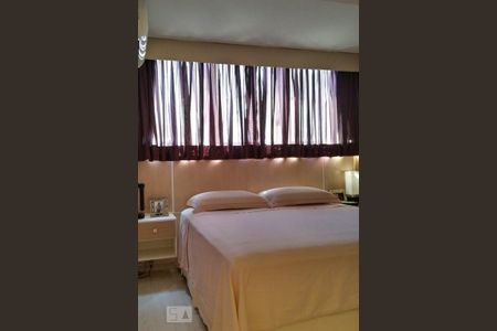 Apartamento à venda com 127m², 2 quartos e 1 vaga Apartamento à venda com 127m², 2 quartos e 1 vagaQuarto