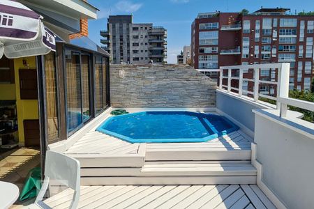 Apartamento à venda com 127m², 2 quartos e 1 vaga Apartamento à venda com 127m², 2 quartos e 1 vagaPiscina