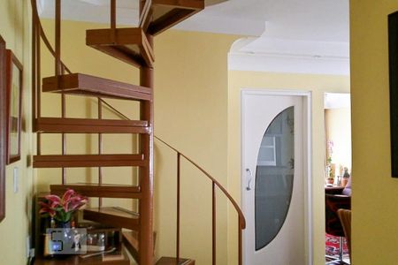 Apartamento à venda com 127m², 2 quartos e 1 vaga Apartamento à venda com 127m², 2 quartos e 1 vagaDetalhe Sala