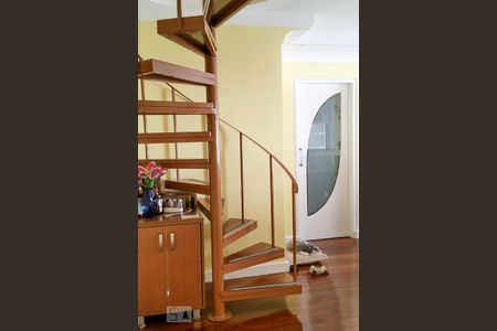 Apartamento à venda com 127m², 2 quartos e 1 vaga Apartamento à venda com 127m², 2 quartos e 1 vagaDetalhe Sala