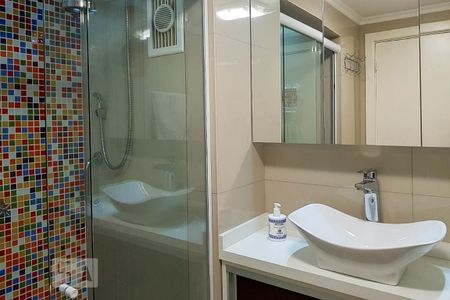 Apartamento à venda com 127m², 2 quartos e 1 vaga Apartamento à venda com 127m², 2 quartos e 1 vagaBanheiro