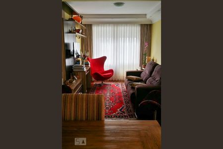 Apartamento à venda com 127m², 2 quartos e 1 vaga Apartamento à venda com 127m², 2 quartos e 1 vagaDetalhe Sala