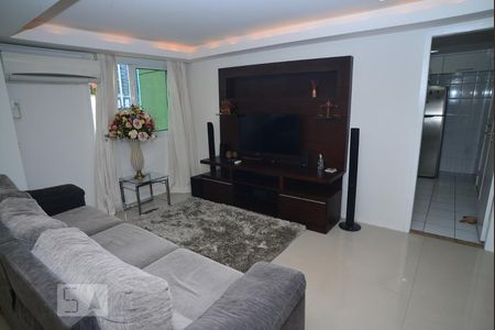 Sala de apartamento à venda com 2 quartos, 120m² em Humaitá, Rio de Janeiro