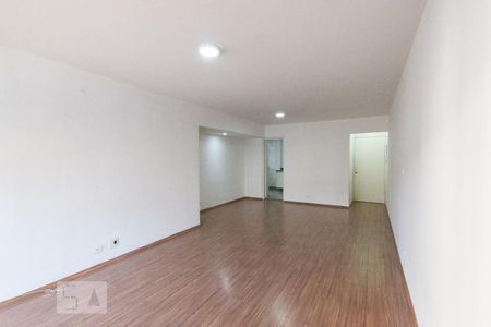 Sala de apartamento para alugar com 3 quartos, 110m² em Vila Nova Conceição, São Paulo