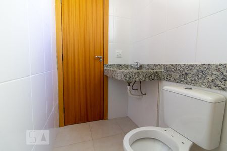 Banheiro da Suíte de apartamento à venda com 2 quartos, 67m² em Santo Antônio, Belo Horizonte