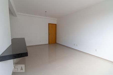Sala de Apartamento com 2 quartos, 67m² Santo Antônio