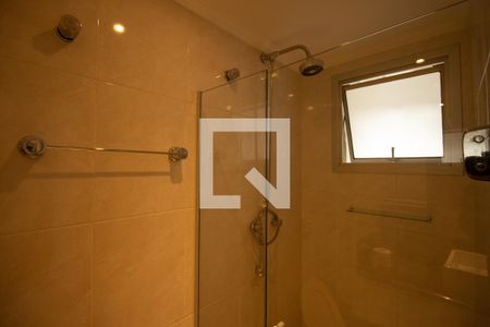 Apartamento à venda com 83m², 2 quartos e 2 vagas Apartamento à venda com 83m², 2 quartos e 2 vagasBanheiro